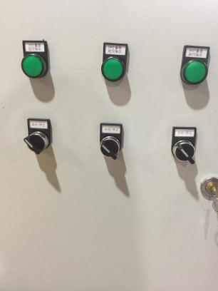 控制箱